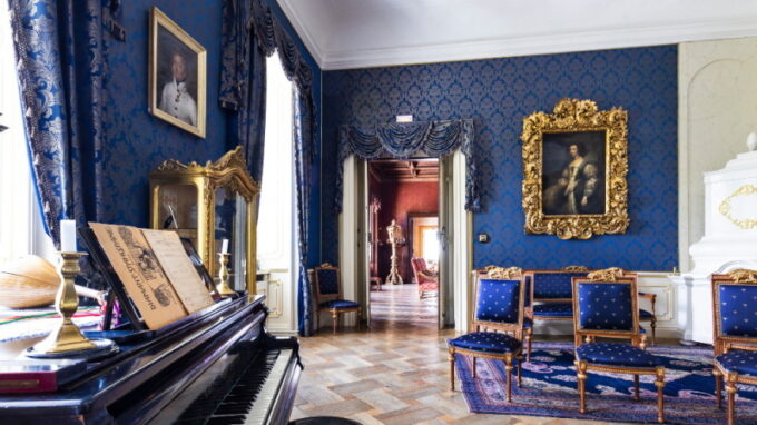 Tematické prohlídky k výročí Bedřicha Smetany na zámku Loučeň