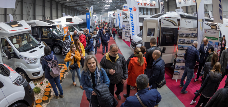 Výstavy FOR CARAVAN a FOR BOAT nabídnou trendy i osvědčené modely, poradí s bezpečností a s výběrem lodě či karavanu