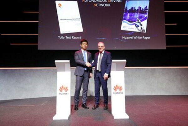 MWC 2024 | Společnosti Huawei a The Tolly Group předložily zprávu o testování řešení autonomní sítě pro datová centra L4