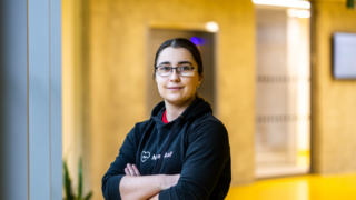 Vlastní onemocnění proměnila v pomoc lidem s podobnými potížemi