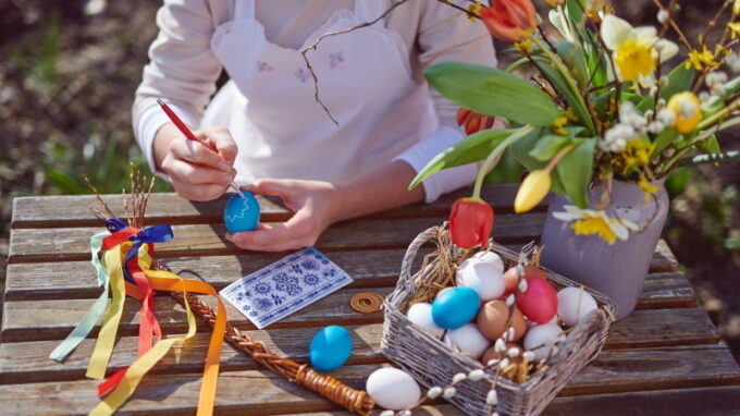Rohlíkův průvodce Velikonocemi: online od pomlázky po pečínku