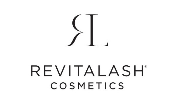 RevitaLash® Advanced Eyelash Conditioner se po více než 10 letech triumfálně vrací do Kalifornie