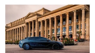 Společnosti Mercedes-Benz a BYD spojují své síly a vyvíjejí nový vůz DENZA pro globální expanzi společnosti BYD