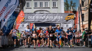 Velkolepý start ČEZ RunTour: Přes 2000 běžců na trati, letní počasí a napínavý souboj reprezentantek