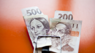 Živě: Názory veřejnosti na problematiku oddlužování