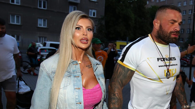 Lela Vémola s manželem Karlosem