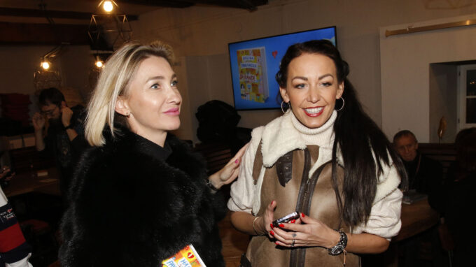Agáta Hanychová a Dominika Mesarošová