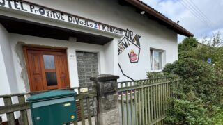 Dům, kde sídlí centrum Ohnivý drak