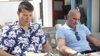 Robert se synem Forrestem.