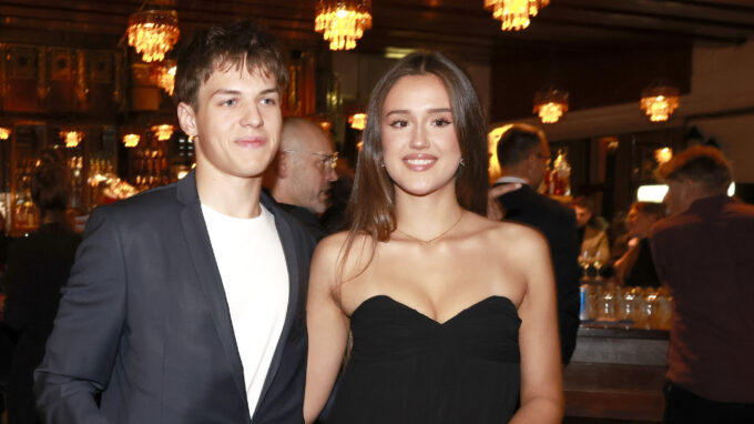 Karolína Jirásková s přítelem.