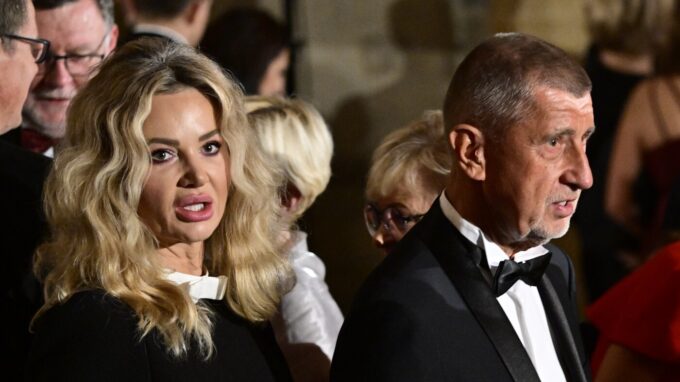 Andrej Babiš s manželkou