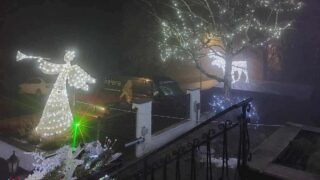 Dům Heleny Vondráčkové se rozzářil.