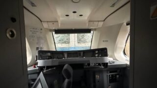 Hasiči ukázali poničenou soupravu