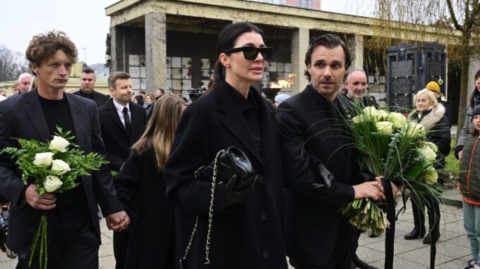 Leoš Mareš s manželkou