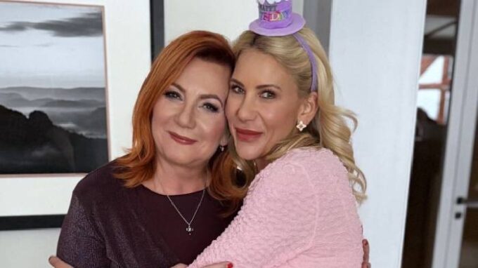 Alena Schillerová s dcerou